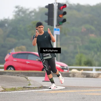 Runner Photo 6438184