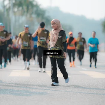 Runner Photo 6438201