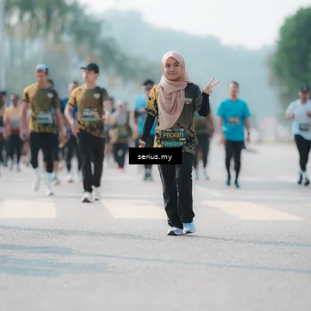 Runner Photo 6438205
