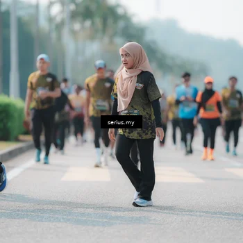 Runner Photo 6438206