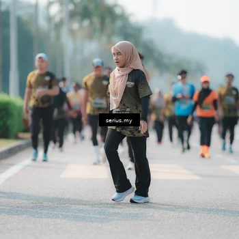 Runner Photo 6438210