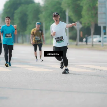 Runner Photo 6438237