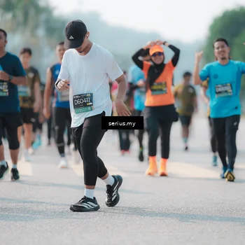 Runner Photo 6438248