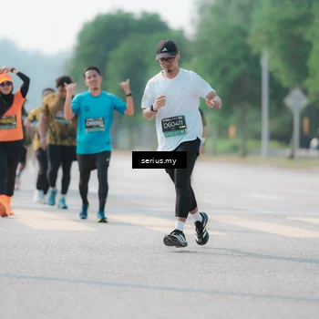 Runner Photo 6438249
