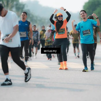Runner Photo 6438261