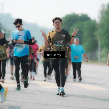 Runner Photo 6438264