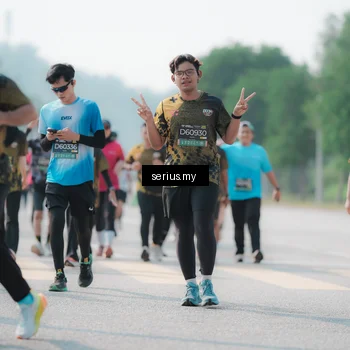 Runner Photo 6438268