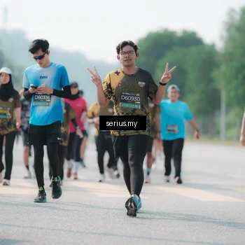 Runner Photo 6438270