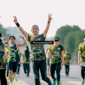 Runner Photo 6438273
