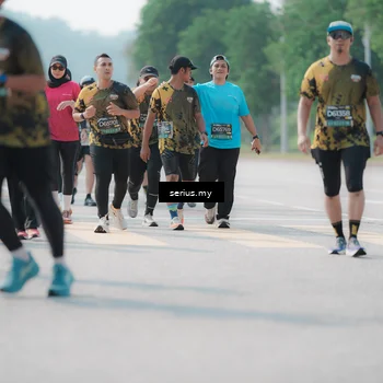 Runner Photo 6438277