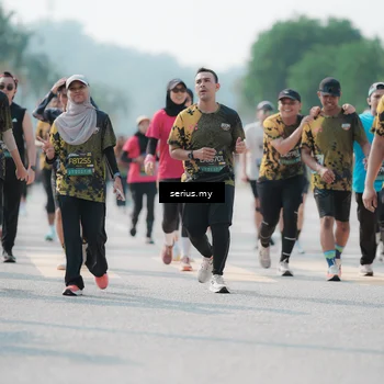 Runner Photo 6438295