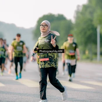 Runner Photo 6438301