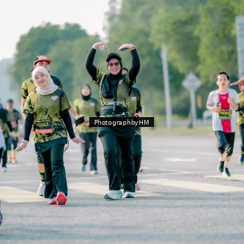Runner Photo 6438418