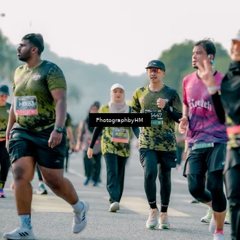 Runner Photo 6438470