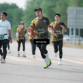 Runner Photo 6438490