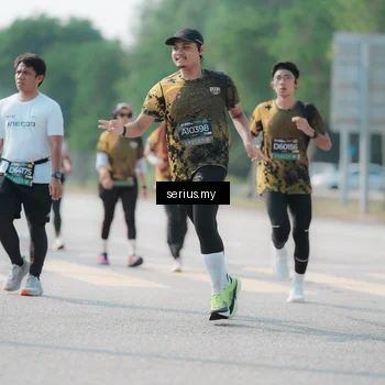Runner Photo 6438492