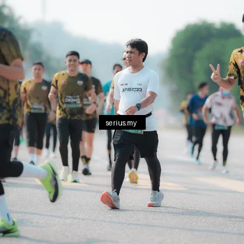 Runner Photo 6438504