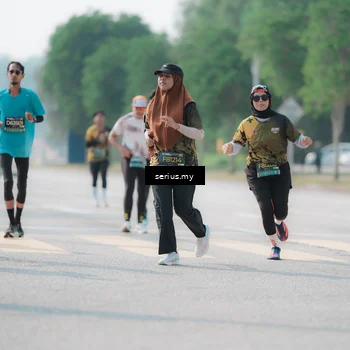 Runner Photo 6438505