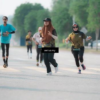 Runner Photo 6438508
