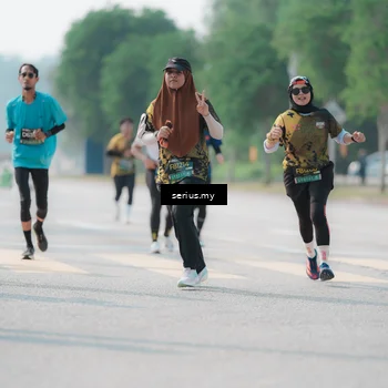 Runner Photo 6438514