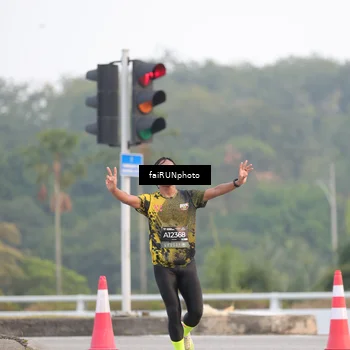 Runner Photo 6438524