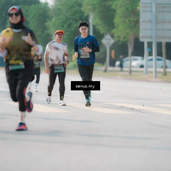 Runner Photo 6438533