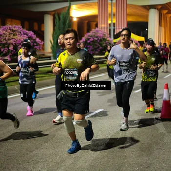 Runner Photo 6438547