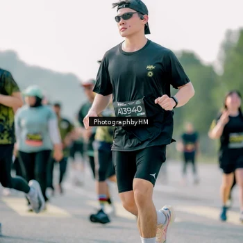 Runner Photo 6438551