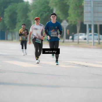 Runner Photo 6438552