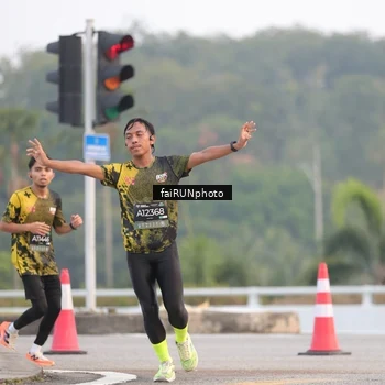 Runner Photo 6438558