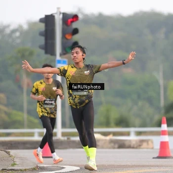 Runner Photo 6438559