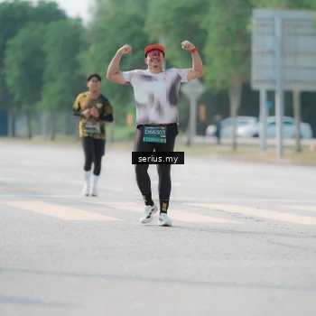 Runner Photo 6438572