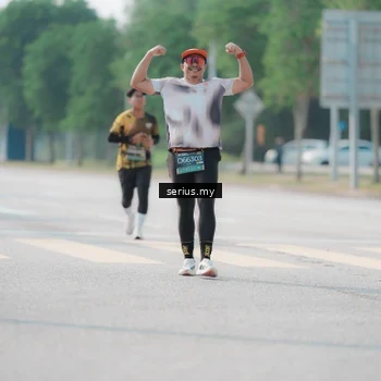 Runner Photo 6438573