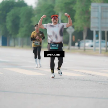 Runner Photo 6438588