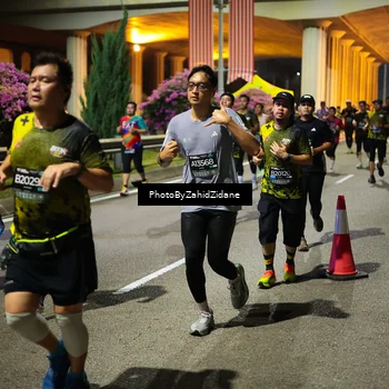 Runner Photo 6438595