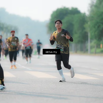 Runner Photo 6438611