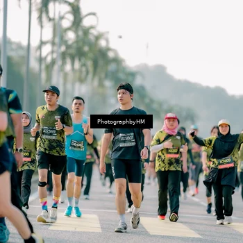 Runner Photo 6438630
