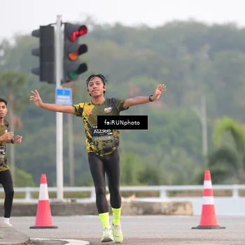 Runner Photo 6438633