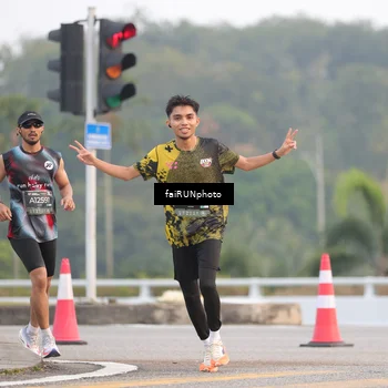 Runner Photo 6438645