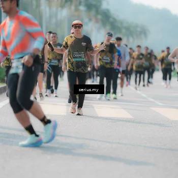 Runner Photo 6438651