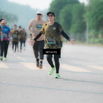 Runner Photo 6438676