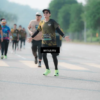 Runner Photo 6438677