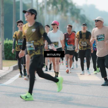 Runner Photo 6438682