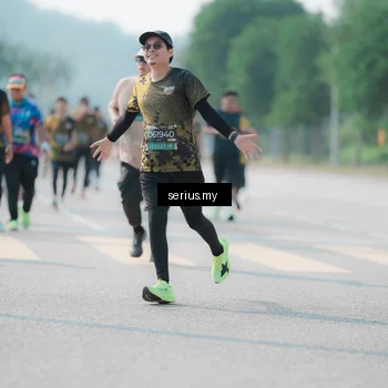 Runner Photo 6438683