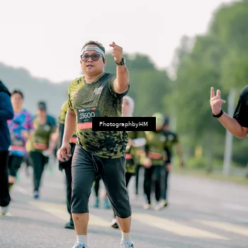 Runner Photo 6438689