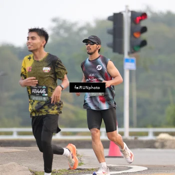Runner Photo 6438704