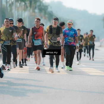 Runner Photo 6438705