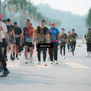 Runner Photo 6438710