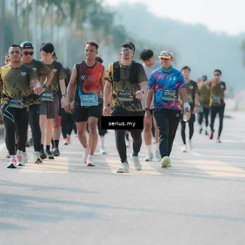 Runner Photo 6438711