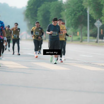 Runner Photo 6438725